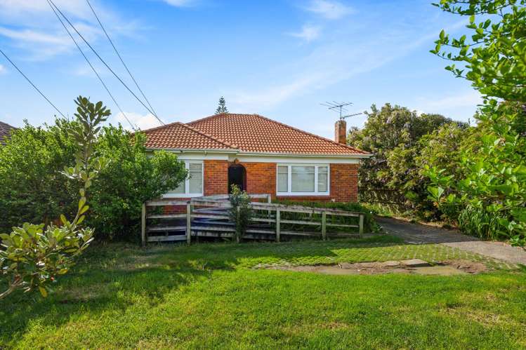 1614 Great North Road_2