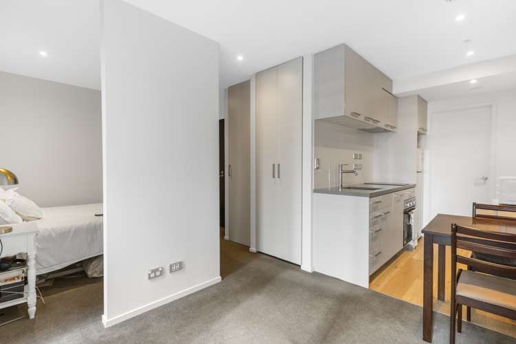 601/8 Airedale Street_5