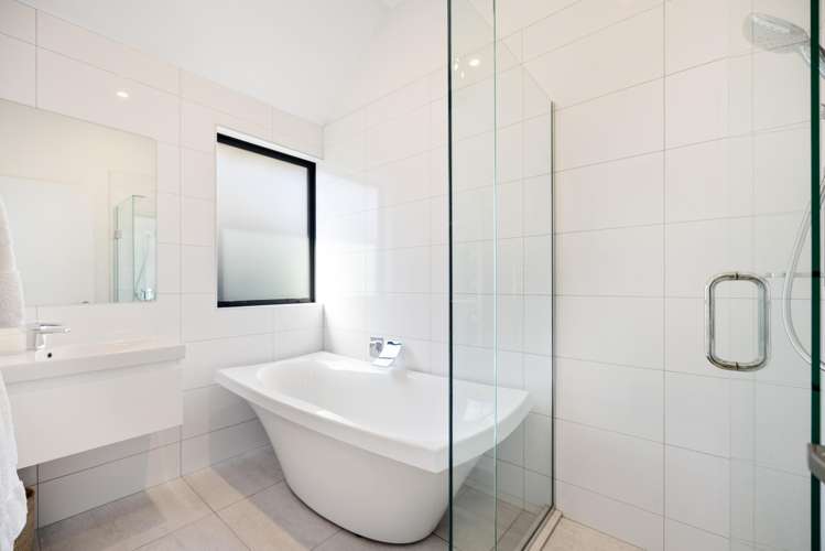 18 Alpha Avenue Strowan_15