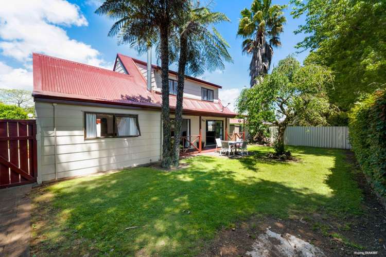 2/3 Smiths Avenue Papakura_11