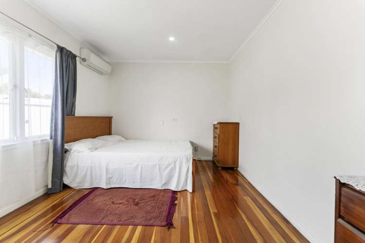 107 Taylor Road Mangere Bridge_14