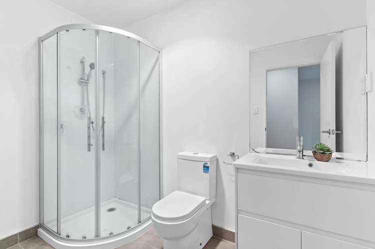 7 Kaman Seasprite Road Hobsonville_12