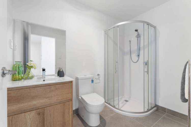 148 Squadron Drive Hobsonville_11