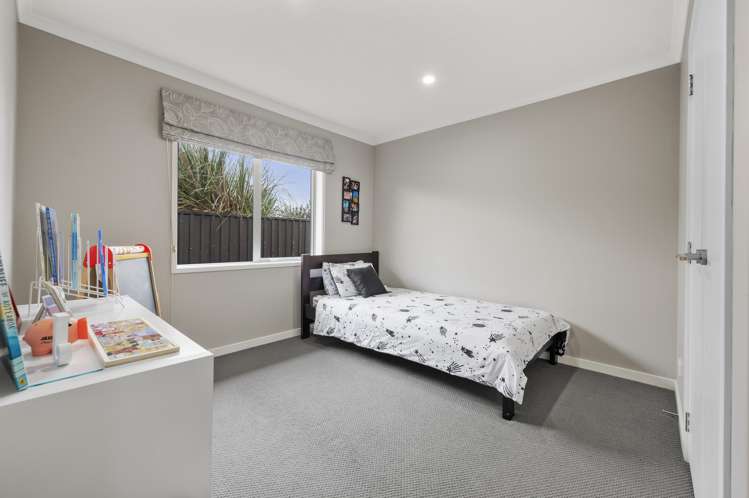 50 Hadley Wood Drive Wattle Downs_13