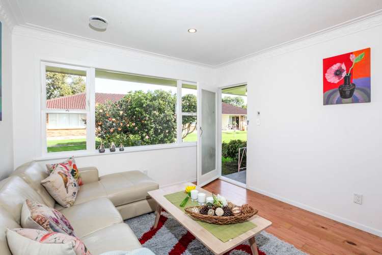 4/58 Allendale Road Mt Albert_2