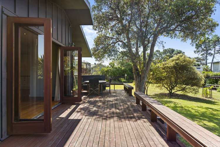 506 Ocean Road Whangamata_12