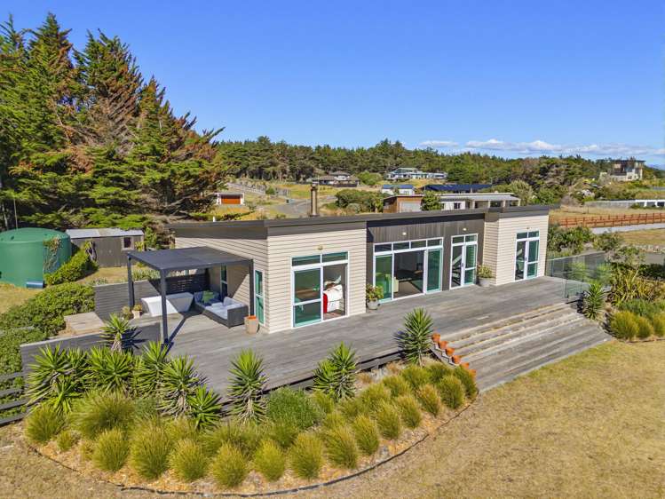 246 Park Avenue Waitarere Beach_22