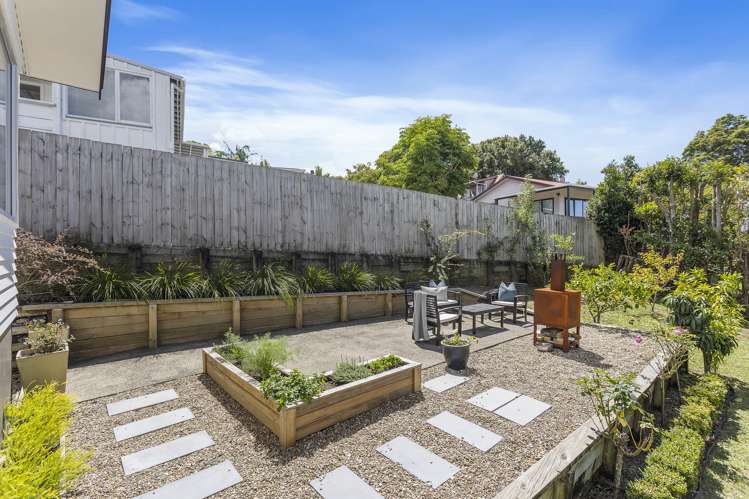 217 Rangatira Road Beach Haven_12