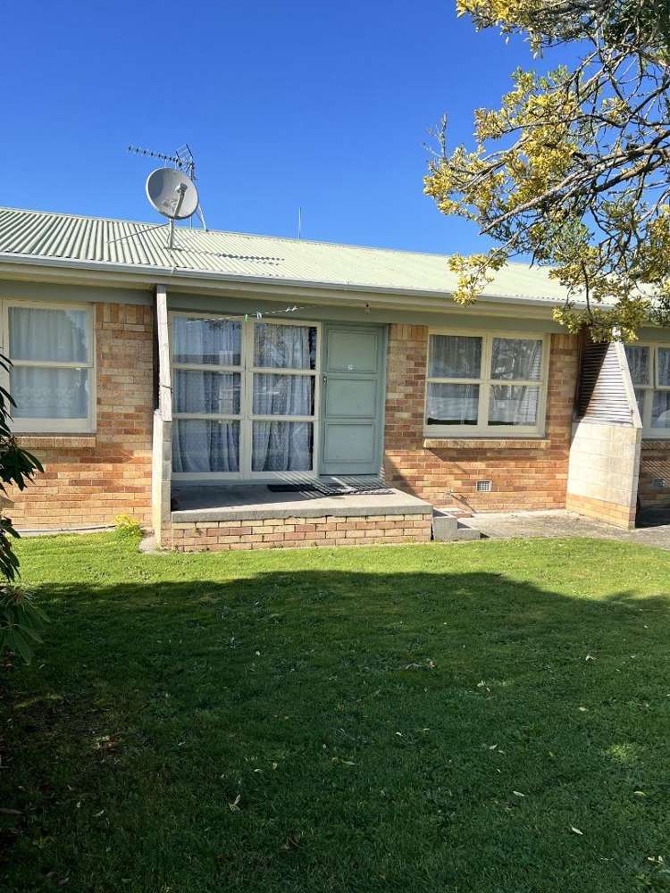 2/69 May Street 1074_1