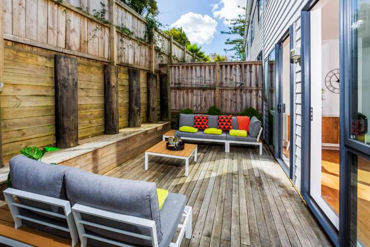 4/4 McQuoid Place Glenfield_12