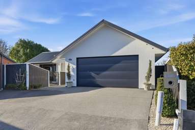 8 Matawai Close_2