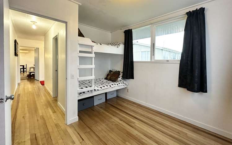 7 Thompson Street Tokoroa_14