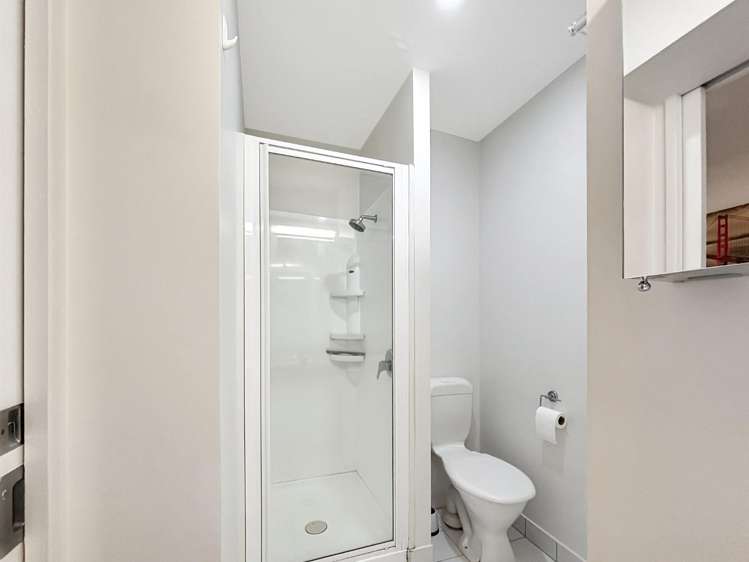 3C/120 The Terrace 1372_7