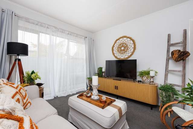 1-3/11 Pascal Street Palmerston North Central_2