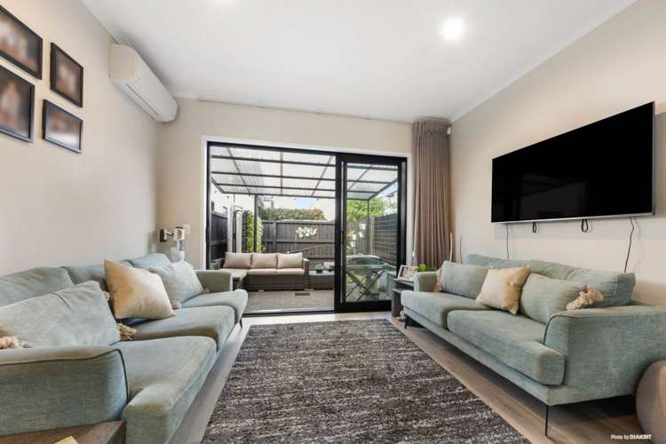 27 Kerewhenua Crescent Hobsonville_6