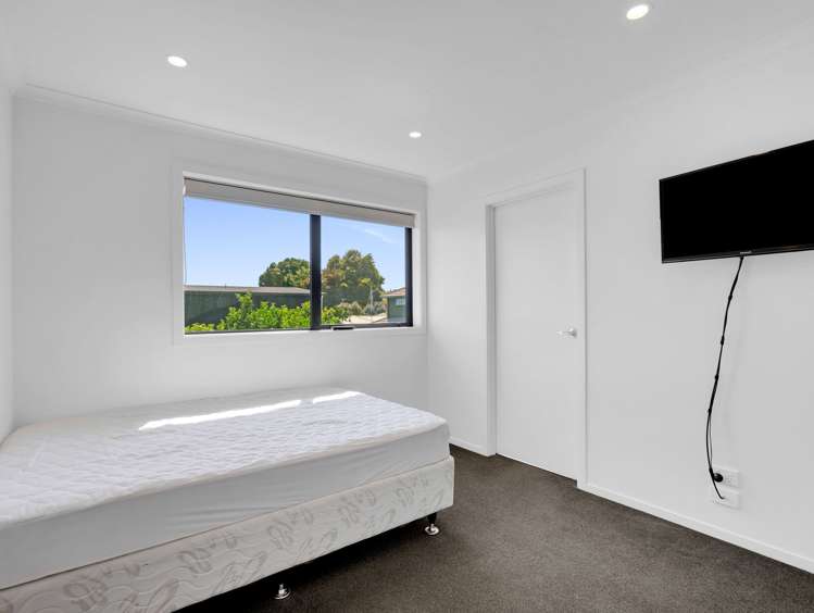 2/54 Helena Road Hillcrest_9