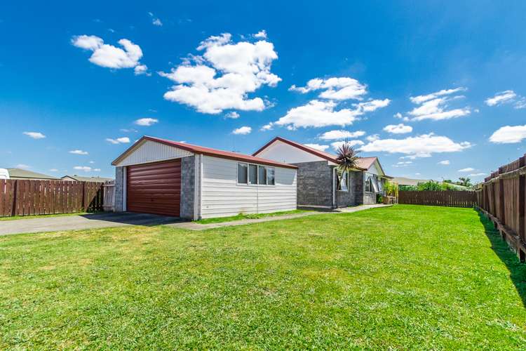 6 Harvard Court Melville_9