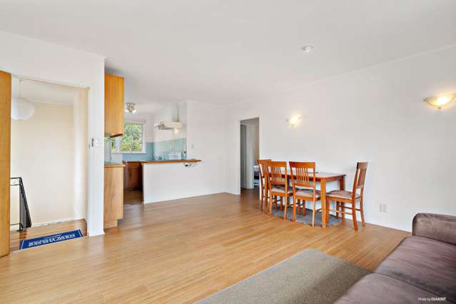 2/14 Worcester Road Meadowbank_3