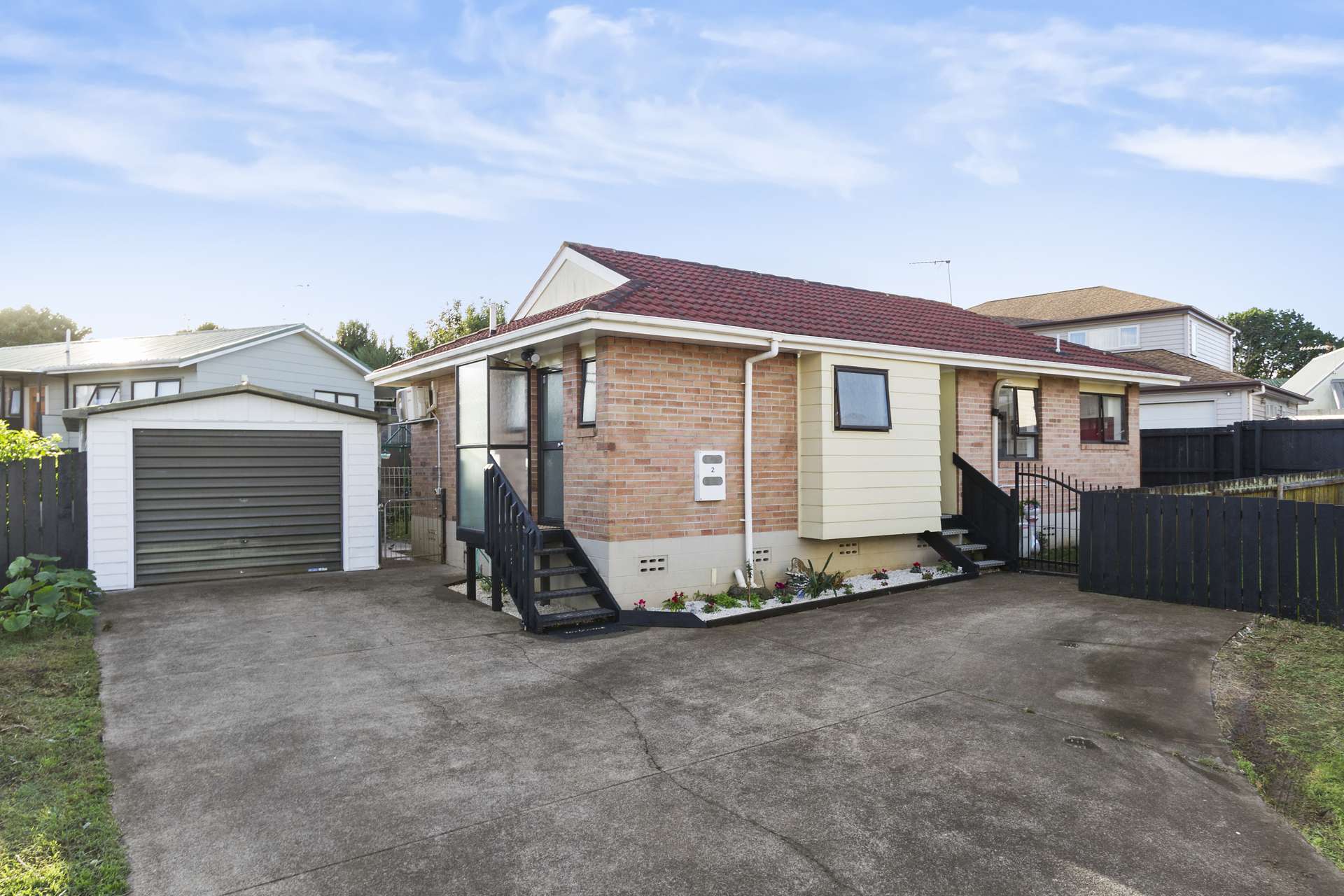 2/8 James Walter Place Mount Wellington_0