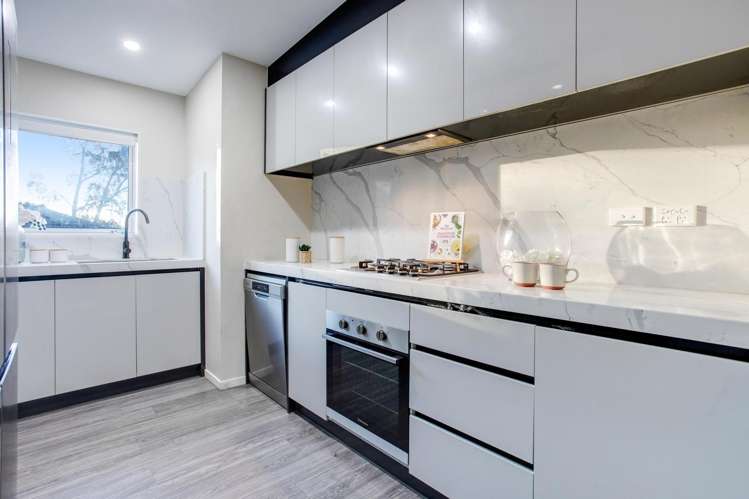 10 Staines Avenue Mangere East_14