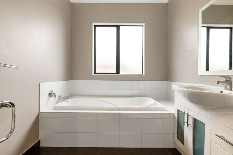 131C Rototuna Road Rototuna_17