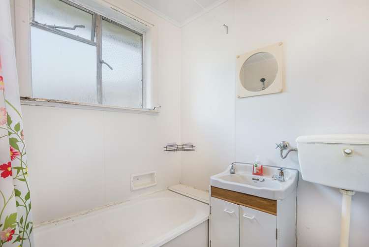 24 Martin Street Porirua East_12