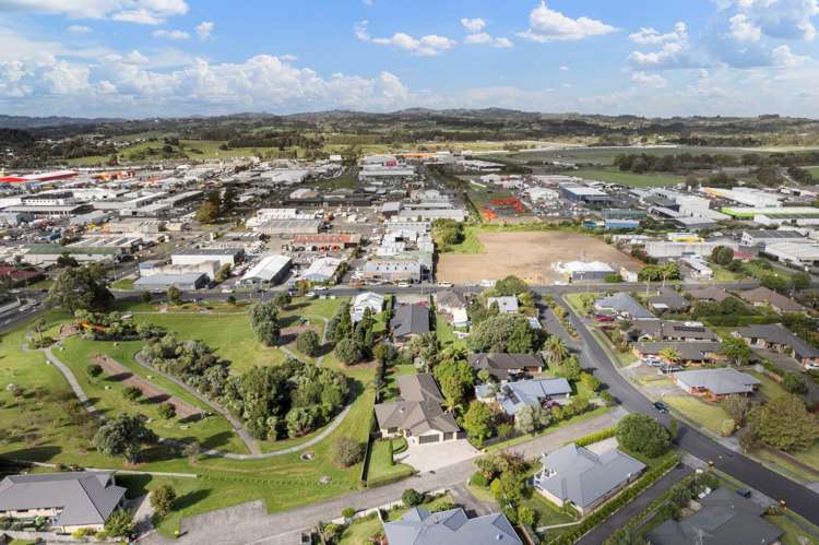 4 Lieshout Way Pukekohe_38