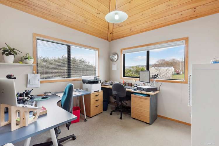 1357 East Coast Road Whakatiwai_10