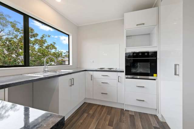 2/35 Doyly Drive Stanmore Bay_2