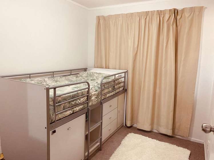 Address withheld Churton Park_19