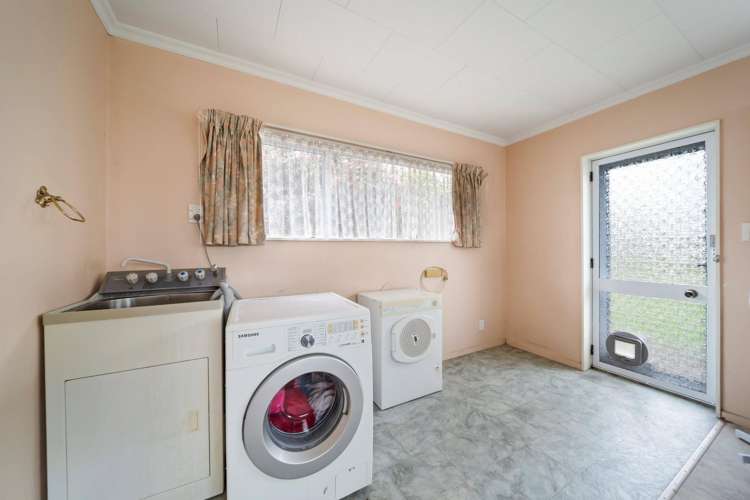 177 Tukapa Street Westown_16