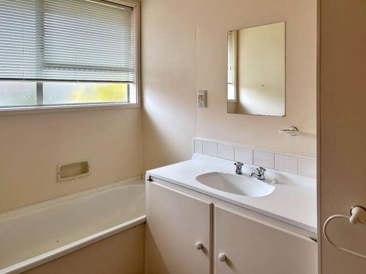 11 Weka Street 11351_9