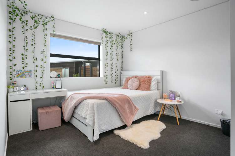 16 Alan Livingston Drive Cambridge_17