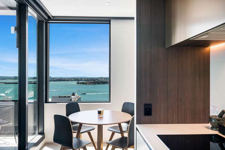 2401/10 Commerce Street Auckland Central_5