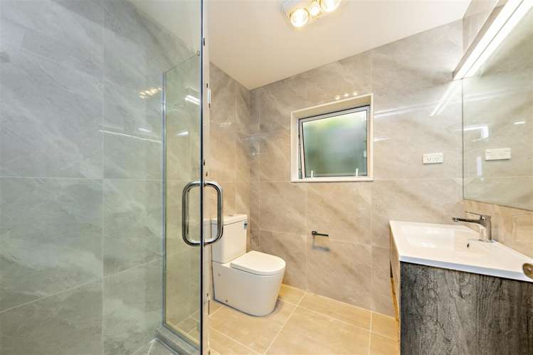 44 Hangahai Road Flat Bush_8