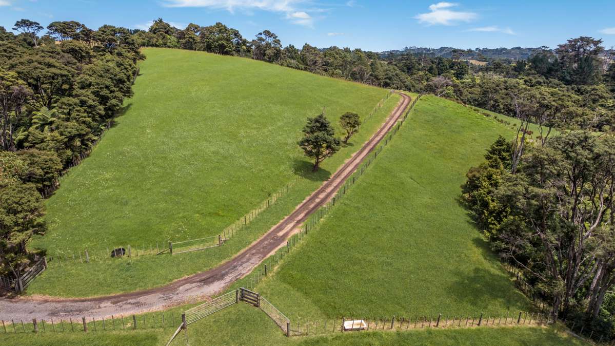 34 Awhiorangi Promenade_1