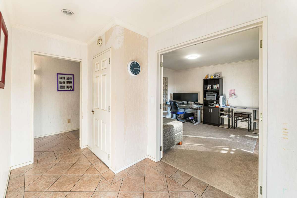 62 Rushgreen Avenue_4