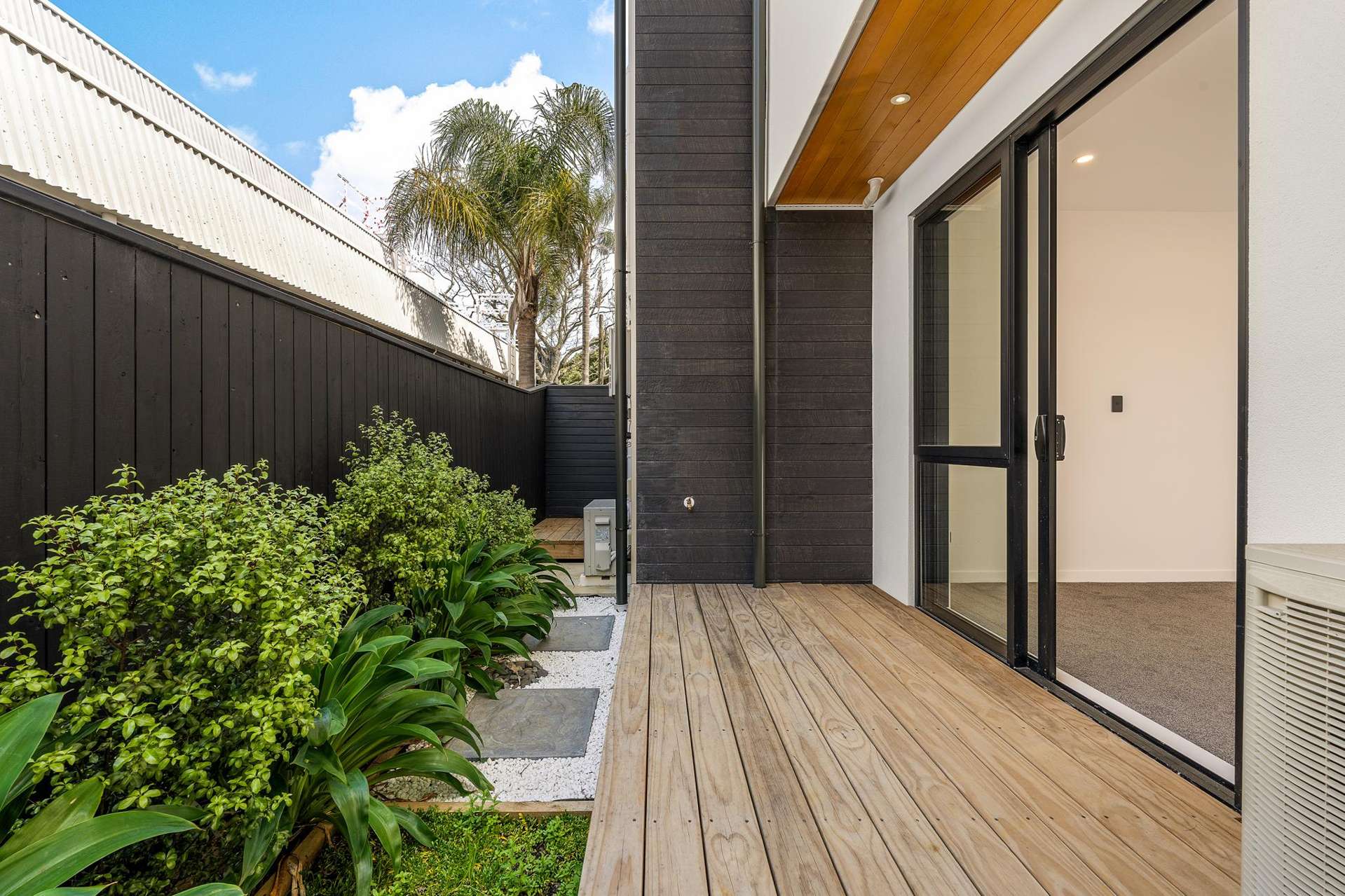 4/3 Campbell Road Takapuna_0