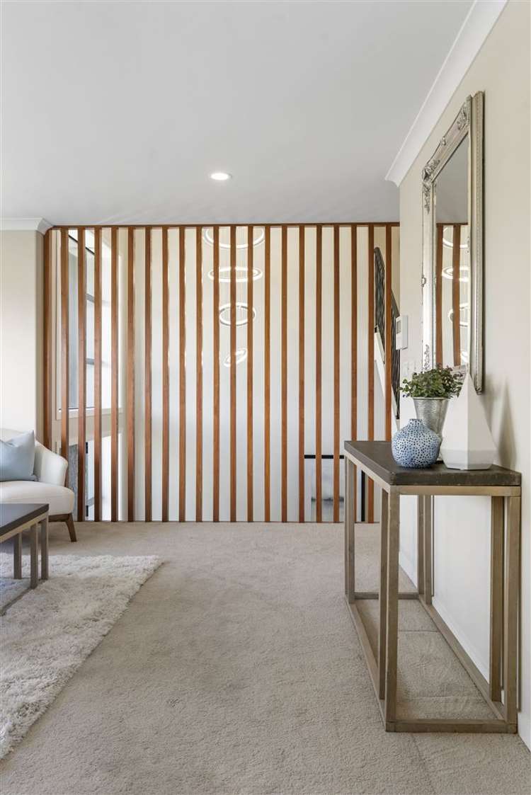 97 Medallion Drive Oteha_7