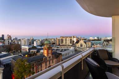 9A/22-28 Beresford Square_3