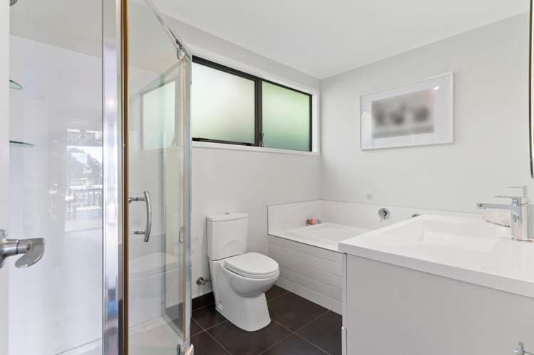 129F Rangatira Road Beach Haven_20