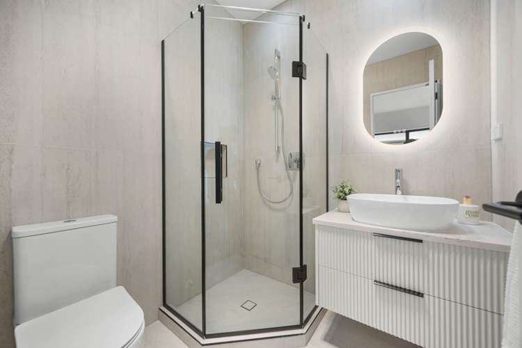 6 & 8 Tuwai Crescent Opaheke_54