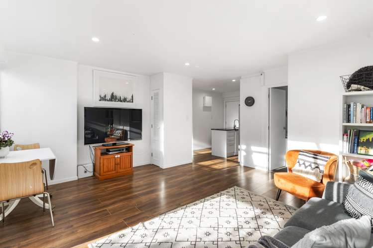 5/92 Aranui Road Mount Wellington_6