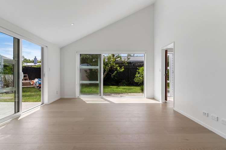 22a Hazel Avenue Mount Roskill_9