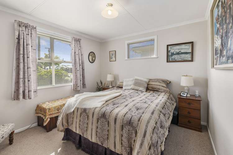 14 Beatty Street Levin_8