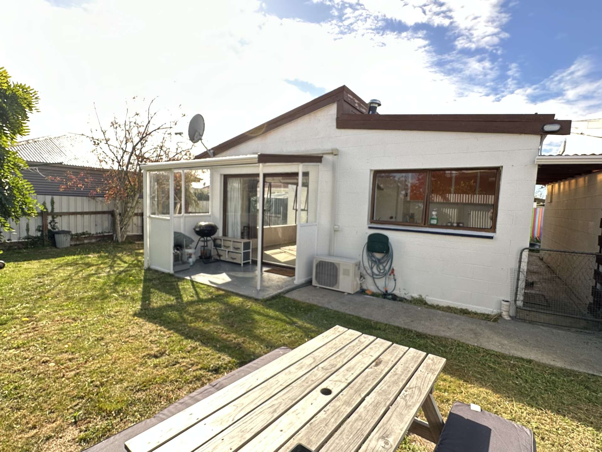 2/20 Cubitt Street Blenheim Central_0