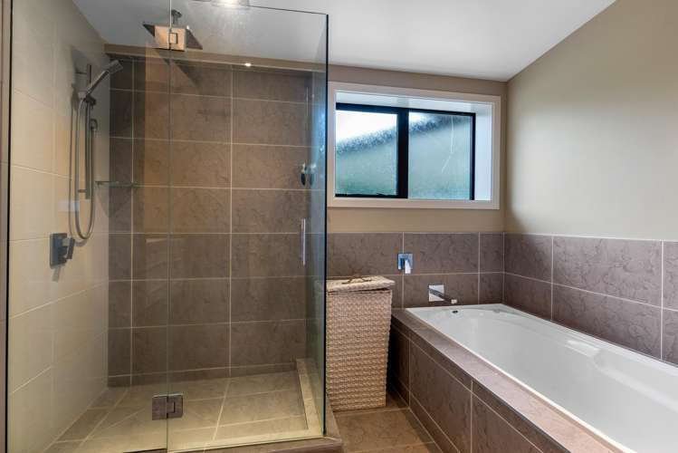 43 Bramleys Road Flaxton_19