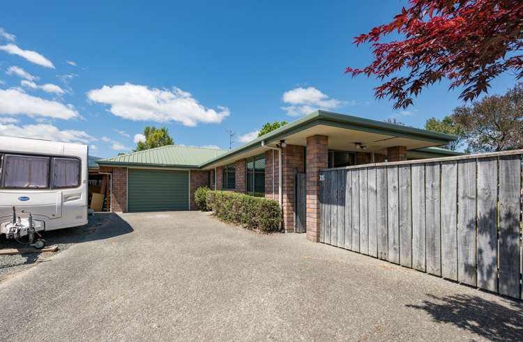 18 Allport Place Stoke_1