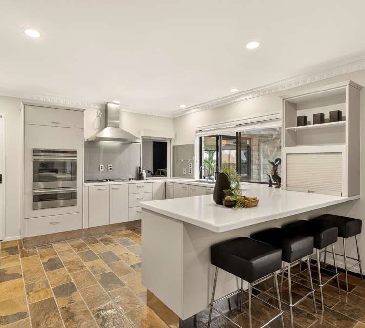 55 Lydbrook Place Otumoetai_11