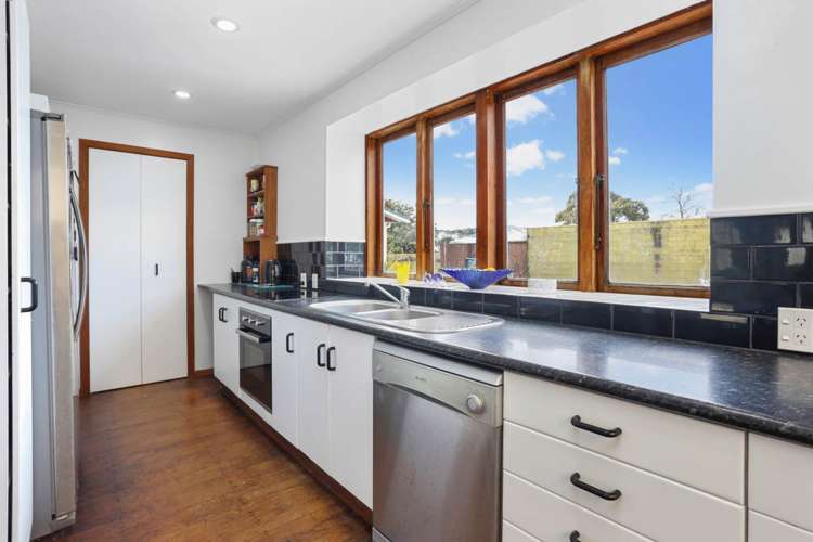 19 Belgrave Place Papakura_4